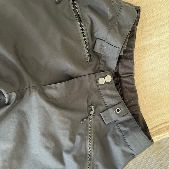 Large Bodyglove Snow Pants - with insulation - Picture 5 of 7